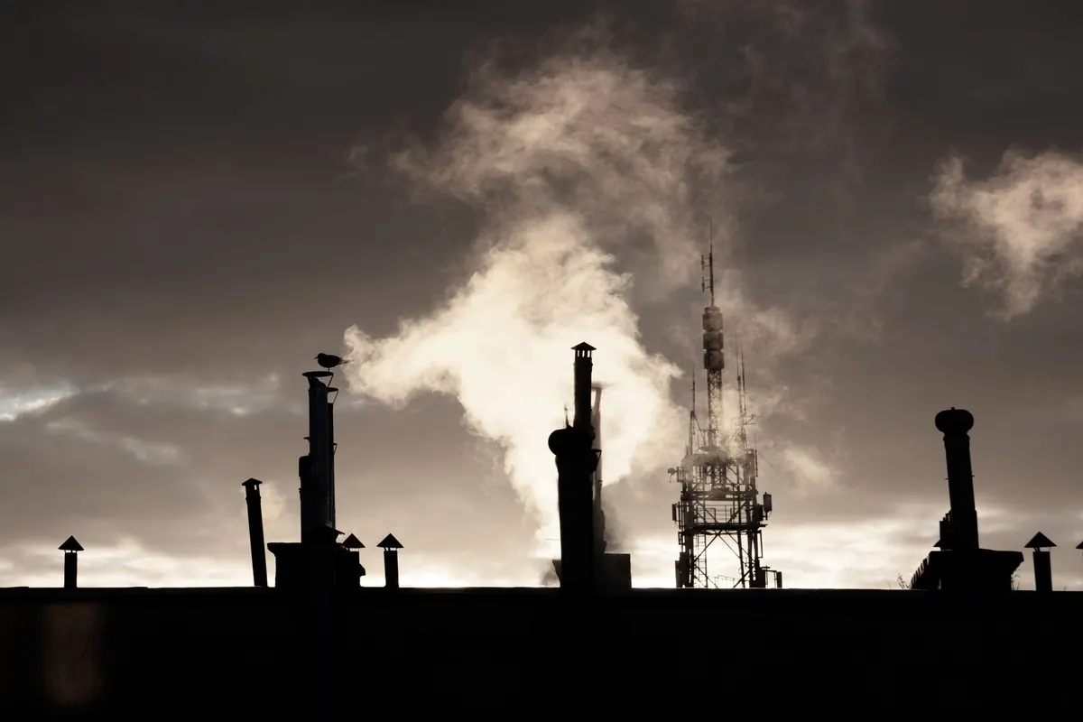 Flare Stack Fire Prevention Explained: A Beginner's Guide to Safe Flare Control
